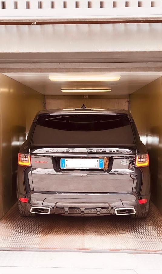 The Boutique Houses - Iconic Suite In Galleria Duomo With Private Parking Milano Exterior foto