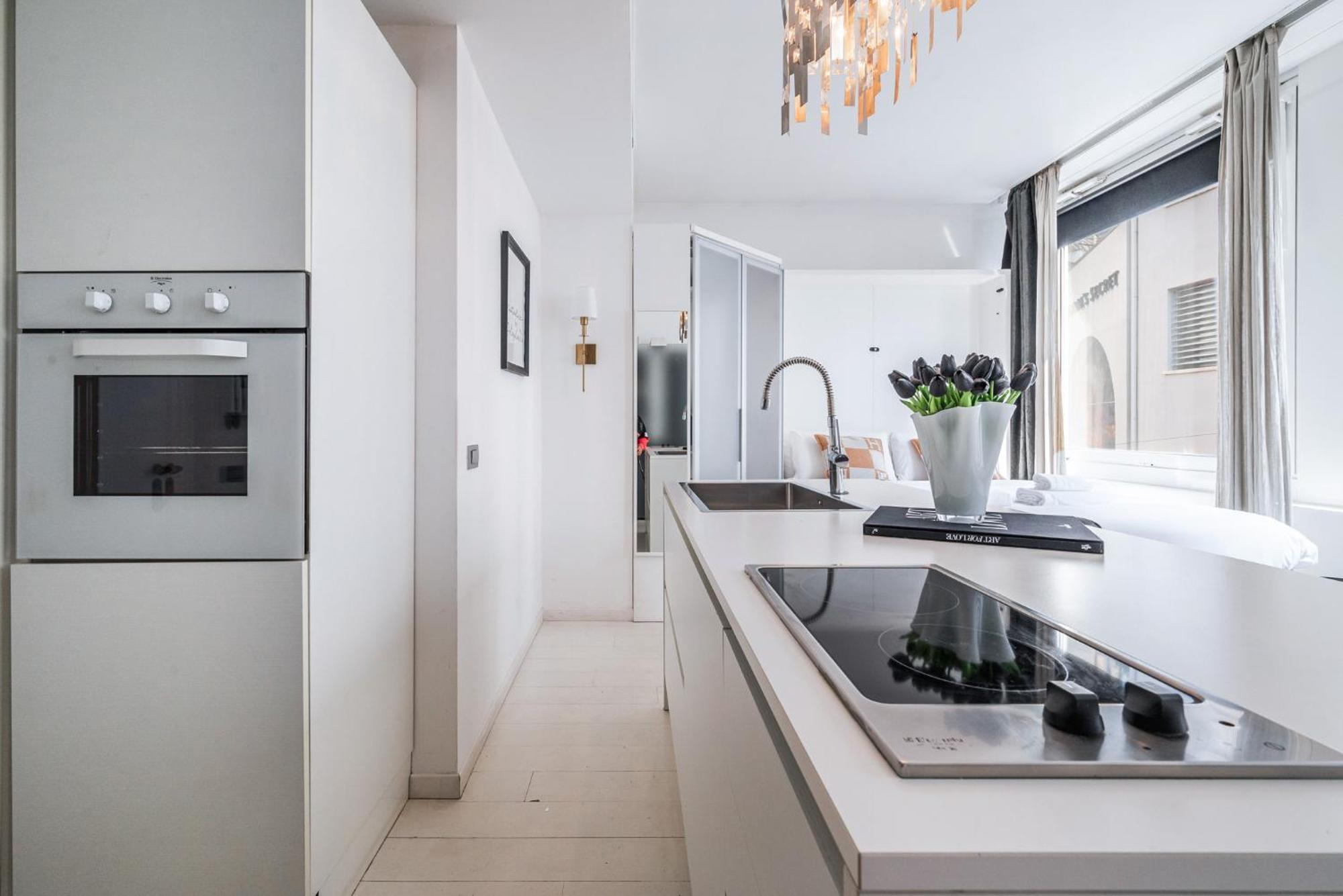 The Boutique Houses - Iconic Suite In Galleria Duomo With Private Parking Milano Exterior foto